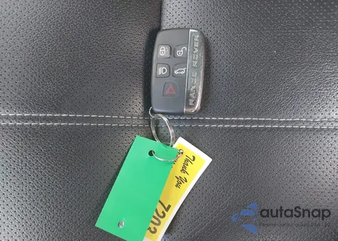 2018 Land Rover Range Rover Velar P250 Se R-Dynamic z USA, uszkodzony, nr VIN SALYL2RX9JA736333